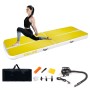 Gelbe CCLIFE Airtrack Matte mit Frau beim Training, inkl. elektrischer Luftpumpe & Tragetasche für Gymnastik & Sport.