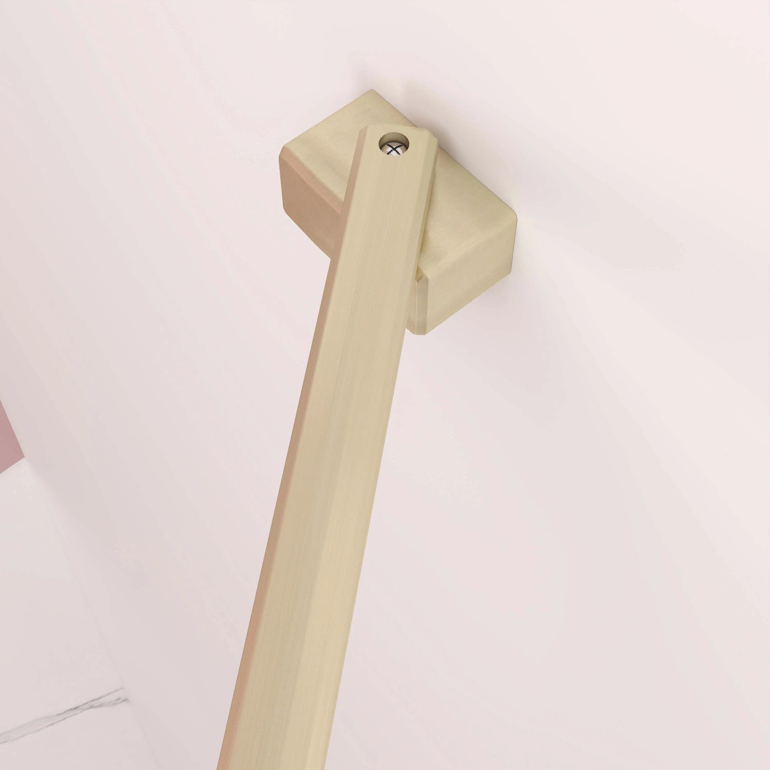 Detailaufnahme: Goldener Diagonalstabilisator für AICA Walk-In Dusche.