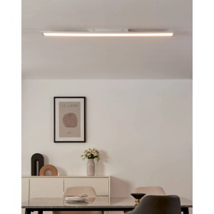 Weiße LED-Deckenleuchte Salobrena-Z von Eglo Connect, 120 cm, im modernen Esszimmer.