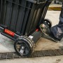 PROREGAL QBRICK Werkzeugkasten One 38L mit Rädern und transparentem Deckel in Schwarz.