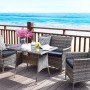 4-teiliges Acamp Lounge-Set Nina aus grau-meliertem FlexMesh-Geflecht mit Tisch, Sofa und Sesseln.