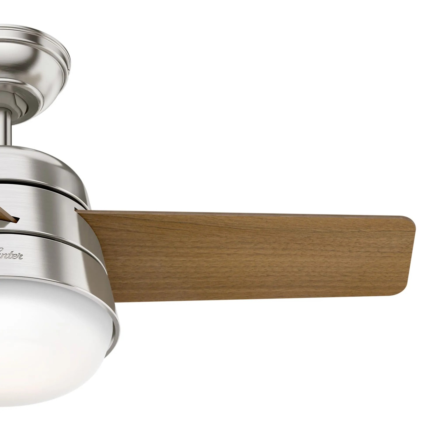 HUNTER FANS Deckenventilator Finley Nickel mit Holzflügel und Beleuchtung.