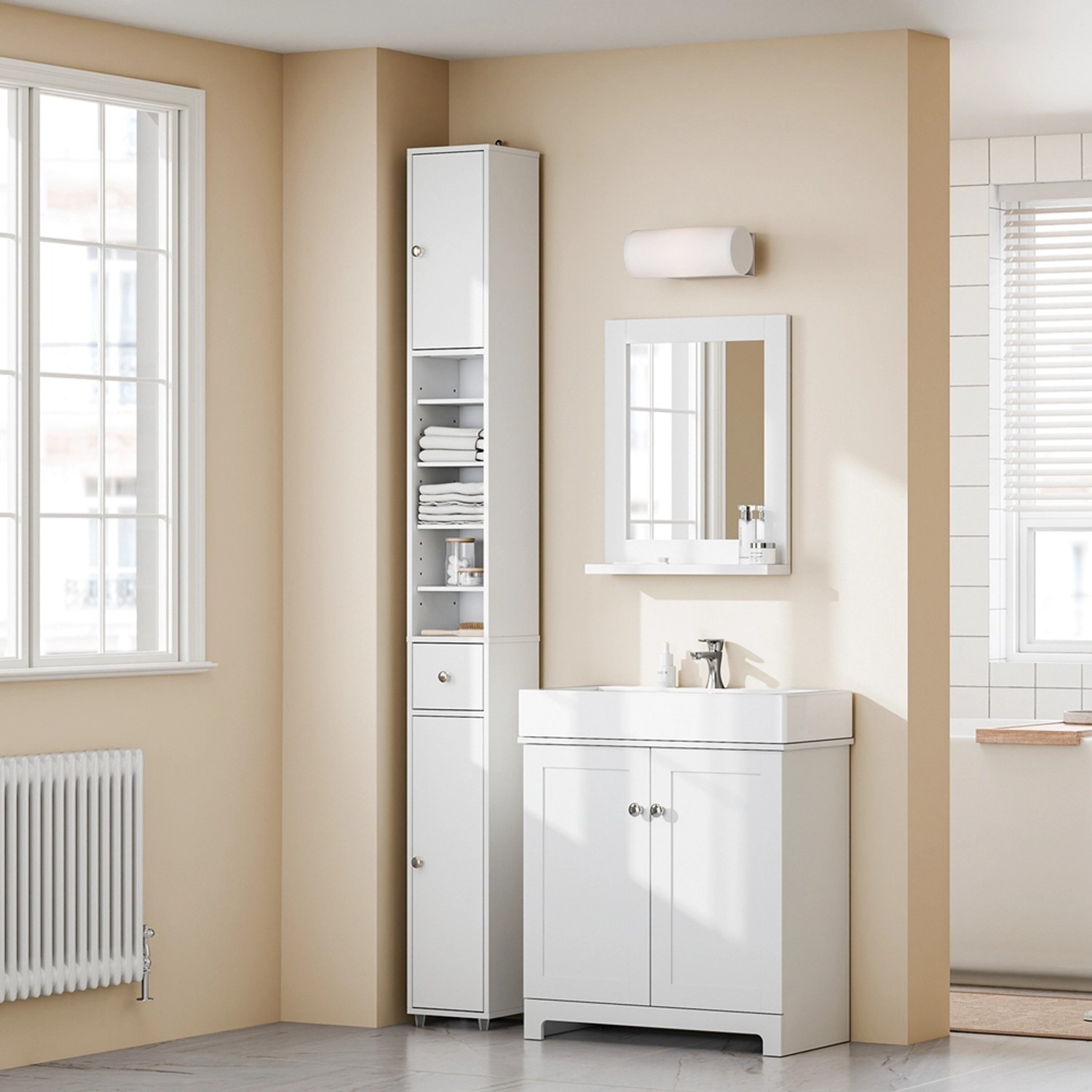 SoBuy Badezimmerschrank Hochschrank BZR34-II-W mit 6 Einlegeböden im Badezimmer.