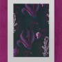 Magenta Bilderrahmen in Samtoptik Dark Wonder, 10x15 cm, mit floralem Muster.