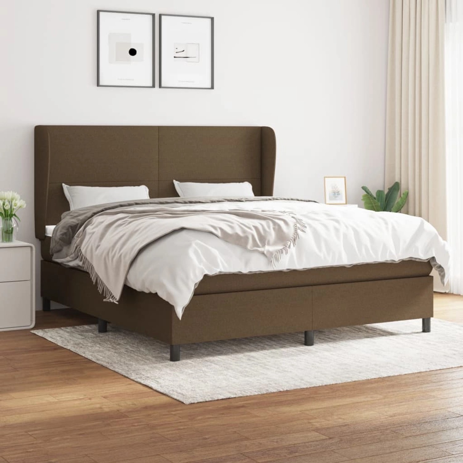 Boxspringbett dunkelbraun (160x200 cm) mit Stoffbezug, Kopfteil, Matratze und Auflage.