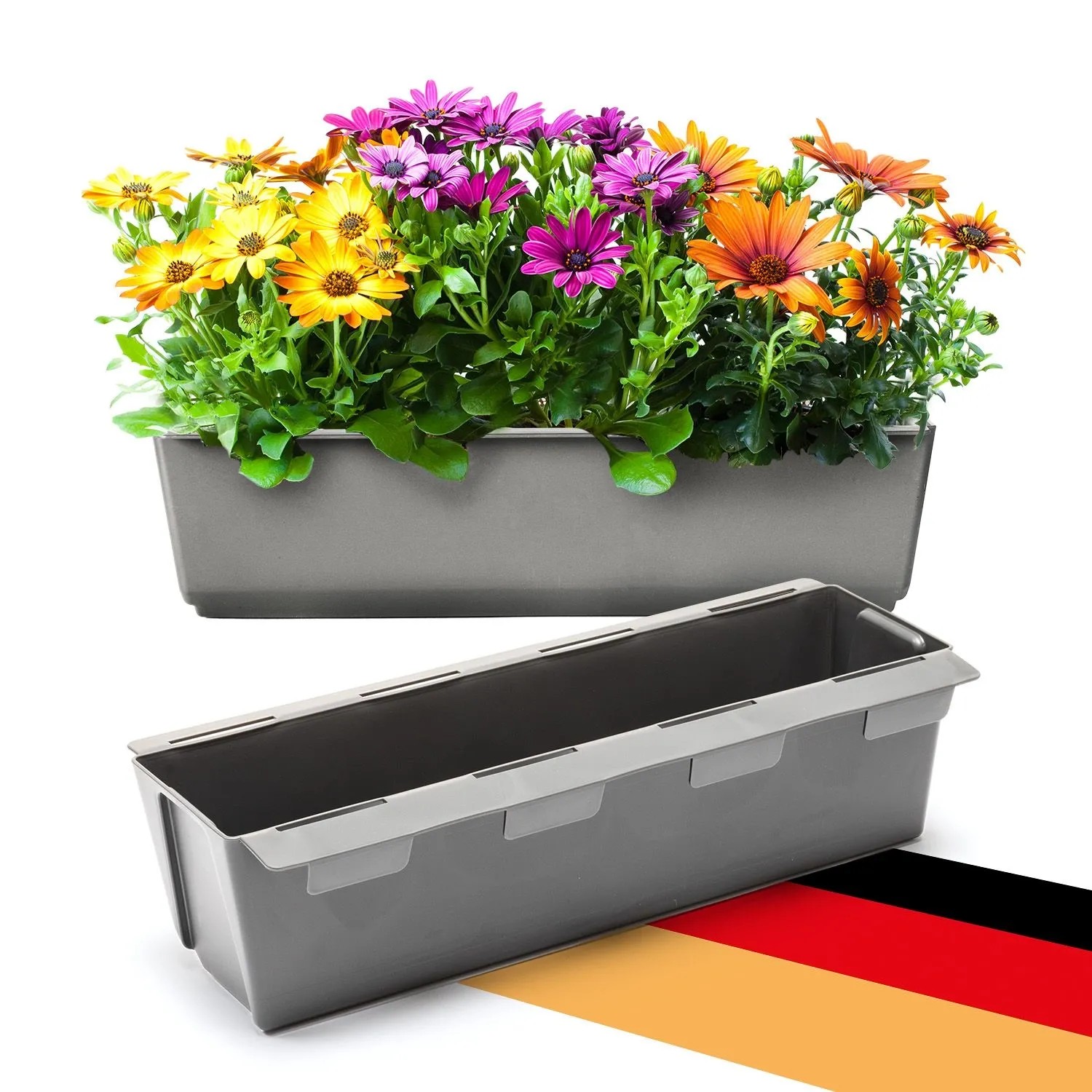 Graue Paletten Blumenkästen mit Hängesystem, einer bepflanzt mit bunten Blumen. Ideal für Europaletten, Balkon & Garten.