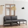 Graues 3-tlg. Garten-Lounge-Set aus Polyrattan mit anthrazitfarbenen Kissen.
