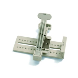 Gardinia Lamellenschneider für Jalousien aus Aluminium, zum Kürzen von 25mm Lamellen.