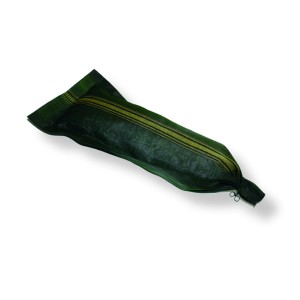 Erdbeerprofi Randsack, grüner Sandsack zur Beschwerung von Gartenvlies.