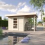 Unbehandeltes WekaLine Holz-Gartenhaus mit Flachdach und Anbau im Garten.