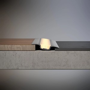 Paulmann Step Profil mit LED-Streifen als beleuchteter Raumtrenner aus Aluminium, eloxiert.