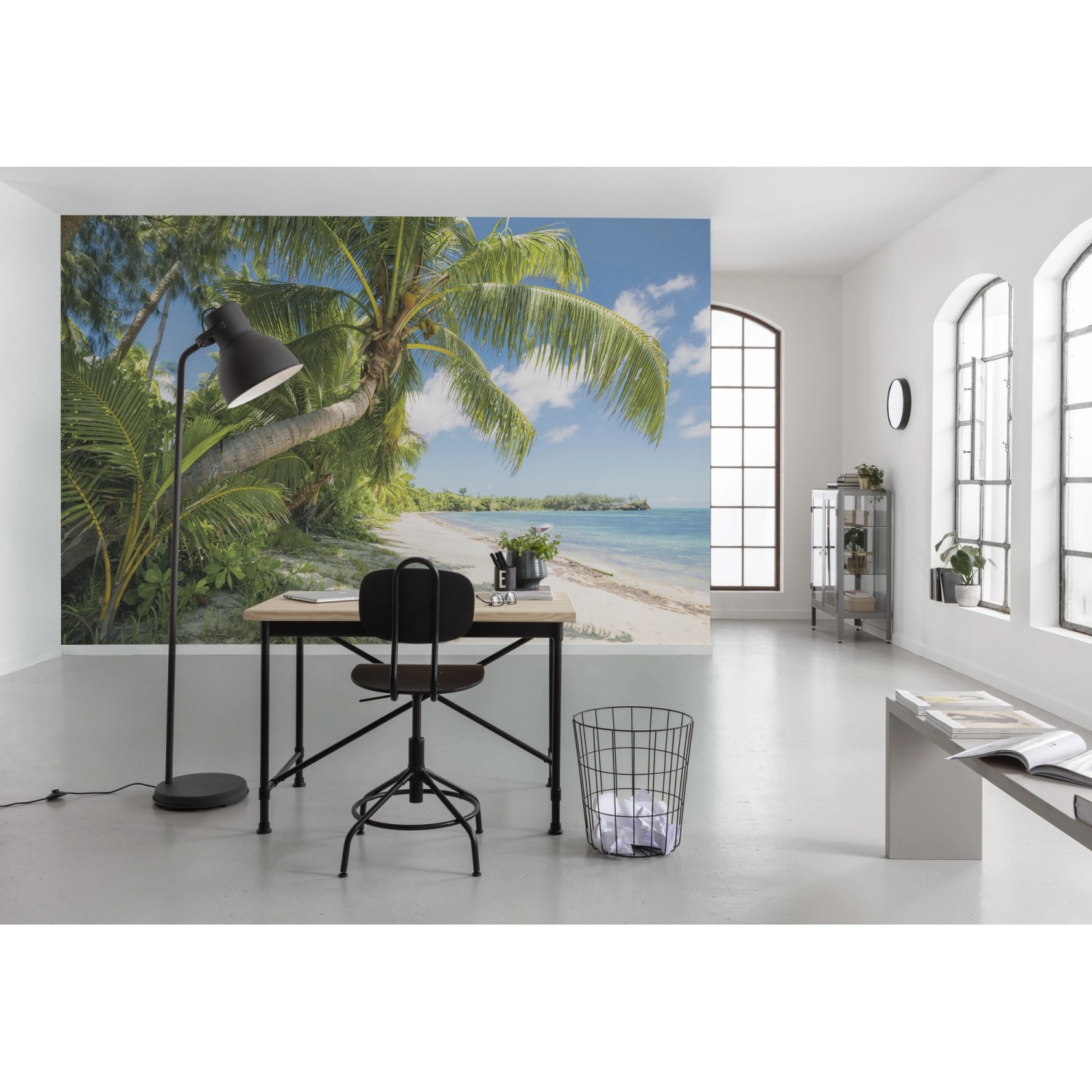 Vlies Fototapete Fiji Dreams mit Strandmotiv im Büro, 450x280 cm.