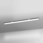 Weiße Ledvance LED-Lichtleiste Power Batten (120 cm, 2700 lm) an Decke montiert.