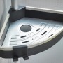 Detailaufnahme: Wenko Teleskop Duschregal Wave aus Aluminium mit Ablage und Haken.