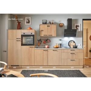 pino Küchenzeile 320 cm Eiche Aviva mit E-Geräten, Spüle und Dunstabzugshaube.