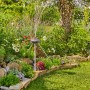 Gardena Comfort Tango Regner bewässert Garten bis 310 m², Teil- und Vollkreis einstellbar.