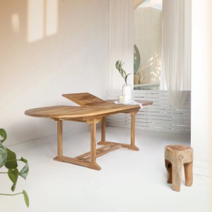 Ausziehbarer Esstisch Salamanca aus Teakholz, natur. Gartentisch mit Ausziehfunktion.