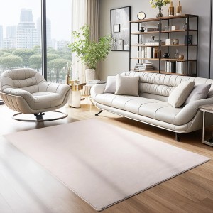 Beiger Ayyildiz Kurzflorteppich Sky 5400 (60x110 cm) im Wohnzimmer.