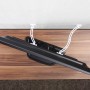 Reer TV-Kippsicherung an Flachbildschirm montiert, weiße Halterung. Schutz vor kippenden Fernsehern.