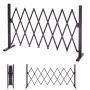 Flexibles MCW Absperrgitter, braun, ausziehbar von 31 bis 261 cm, ideal für Garten und Terrasse.