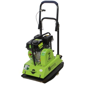 Zipper Rüttelplatte ZI-RPE90 mit Gummimatte und Fahrwerk, 90 kg, 4 kW. Baumaschine für Bodenverdichtung.