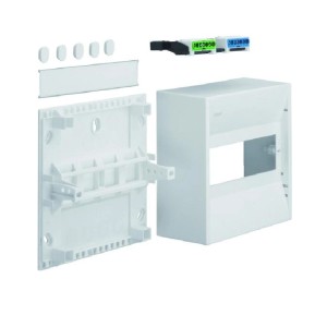 Weißer Hager Mini-Schaltschrank Gamma GD106N Aufputzverteiler, 6 Platzeinheiten, zerlegt mit Klemmen.