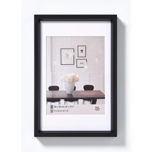 Schwarzer Kunststoff Bilderrahmen Steel Style, 40x60 cm von walther design.