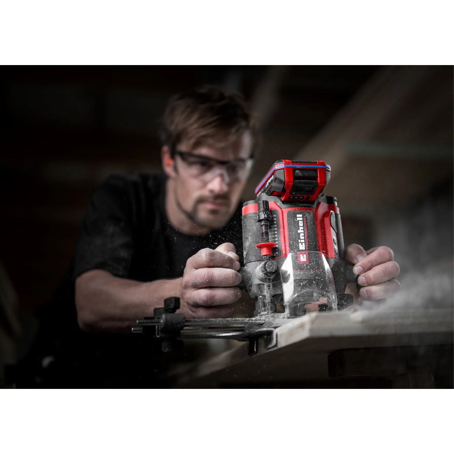 Einhell Akku-Oberfräse TP-RO 18/55 Li BL 55 mm