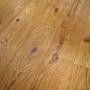Parador Parkett 3060 Rustikal Eiche naturgeölt, Landhausdielen Optik mit Astlöchern und Maserung.