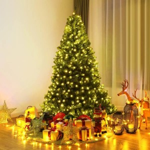 Grüner künstlicher Weihnachtsbaum 180cm mit warmweißen LED-Lichtern, festlich dekoriert mit Geschenken.