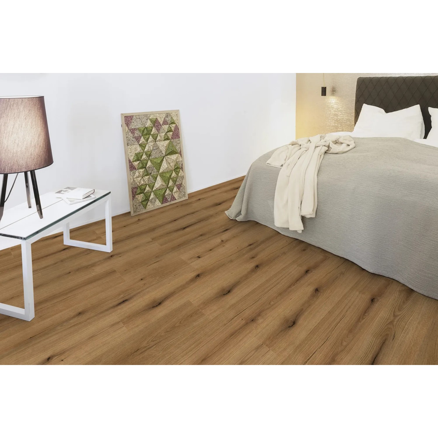Kaindl Laminat Masterfloor Aqualine XPT Eiche Evoke Coast im Schlafzimmer verlegt.