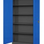 Jan Nowak Metallschrank, anthrazit/blau, mit geöffneten Türen und 4 Fachböden.