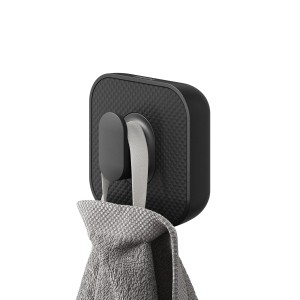 Schwarzer Tiger Carv Handtuchhaken Groß mit Handtuch, Teil der Ausstattungsserien & Drahtkörbe.