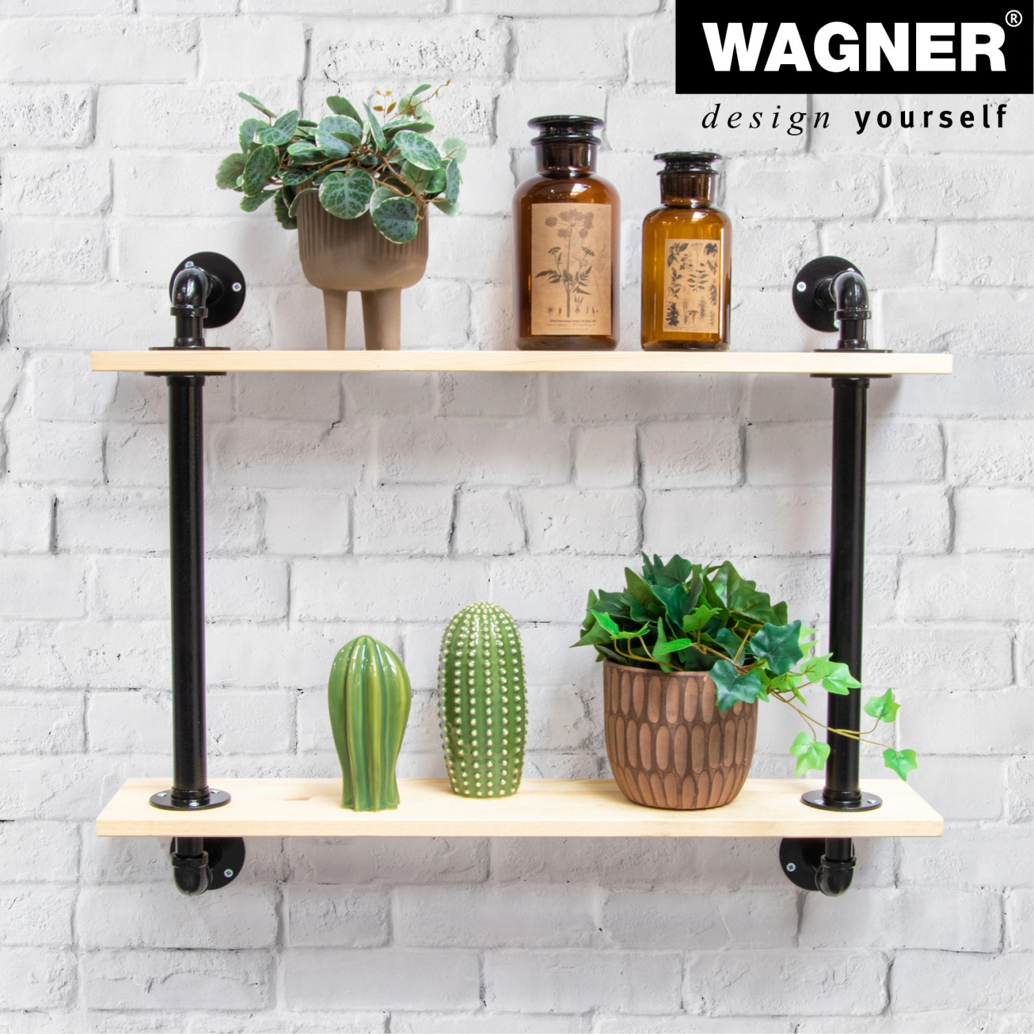 Regal mit Wagner Industrial Pipe Regalträgern aus schwarzem Stahl vor einer weißen Ziegelwand.