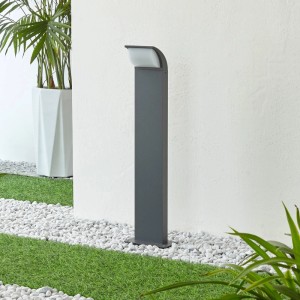 Moderne Lucande LED Außenleuchte Tinna, schwarz, aus Aluminium. Gartenleuchte für Terrasse & Garten.