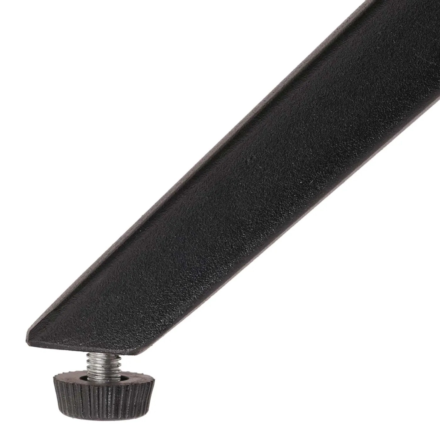 Detailaufnahme: Schwarzes Stativgestell mit verstellbarem Fußbodenschoner des MCW Esszimmerstuhls.