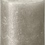 Bolsius Rustik-Kerze Shimmer in Champagner, 80/68 mm, Stumpenkerze mit Metallic-Effekt.