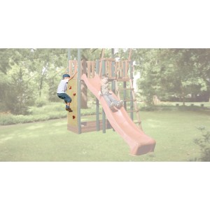 Tabaluga Kletterwand mit 5 roten Klettersteinen an Spielturm im Garten.