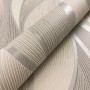 Rolle Newroom Vliestapete Faria Beige mit Wellen und Streifen Muster.