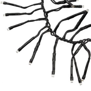 Detailaufnahme der ECD Germany LED Cluster Lichterkette, 700 LEDs, extra warmweiß, für Weihnachtsbeleuchtung.