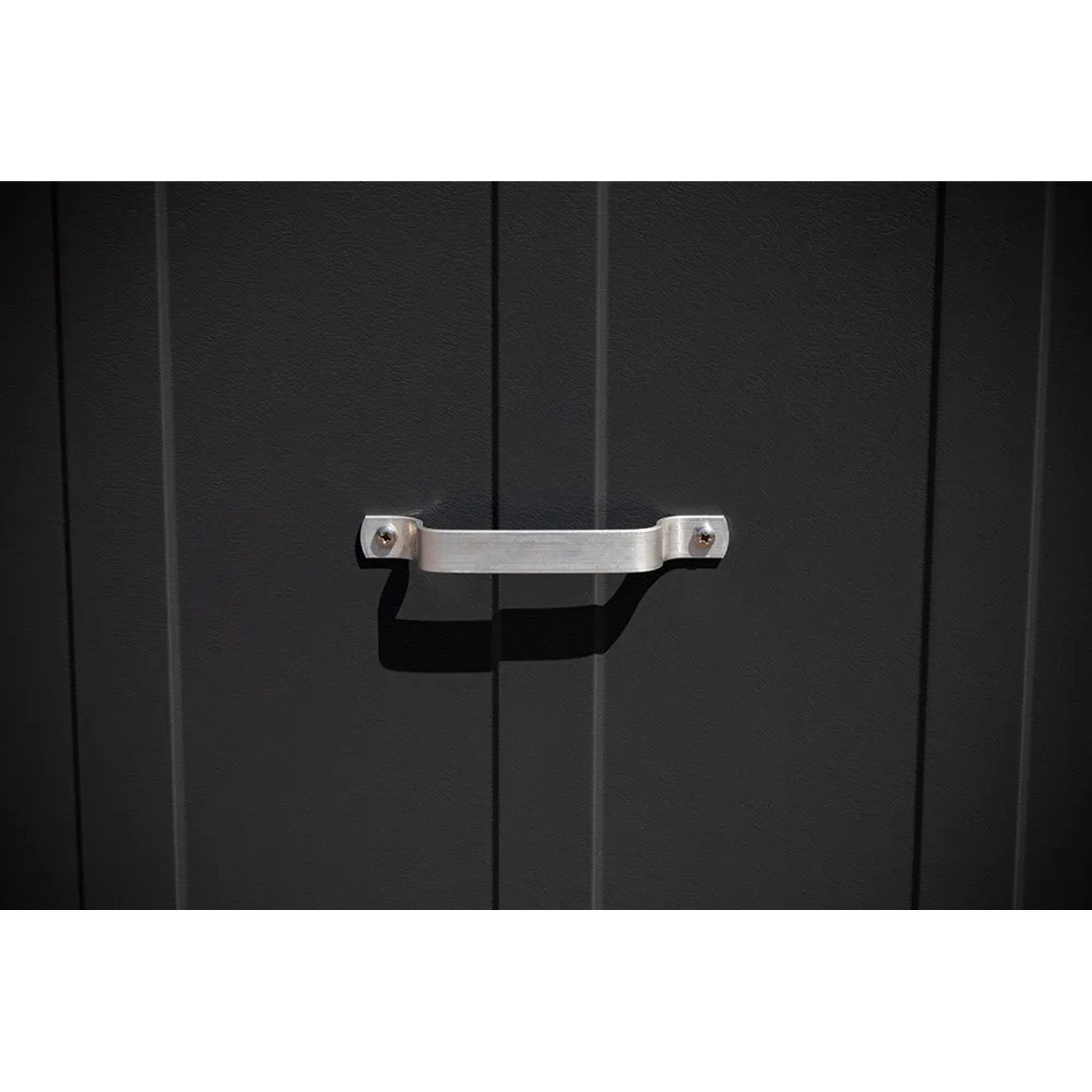 Detailaufnahme: Griff der Trimetals Aufbewahrungsbox Sesame in Anthrazit.