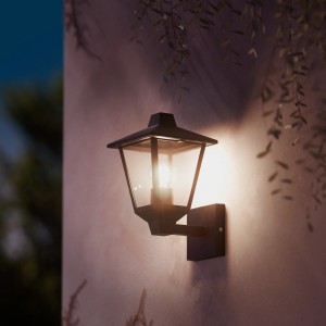 Beleuchtete Philips Kinno LED-Außenwandleuchte in Schwarz, max. 25 W.