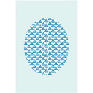 Komar Wandbild Shelly Aqua, 50x70 cm, mit blauem Segelboot-Muster in einem Kreis.