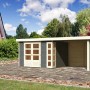 Terragraues Karibu Holz-Gartenhaus Sölve mit Flachdach und Anbau im Garten.