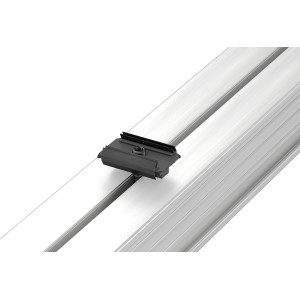 Innovafix Clip zur seitlichen Dielenbefestigung auf Aluminium-Unterkonstruktion.