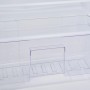 Detailaufnahme: Transparente Gemüseschublade im Telefunken Einbaukühlschrank.