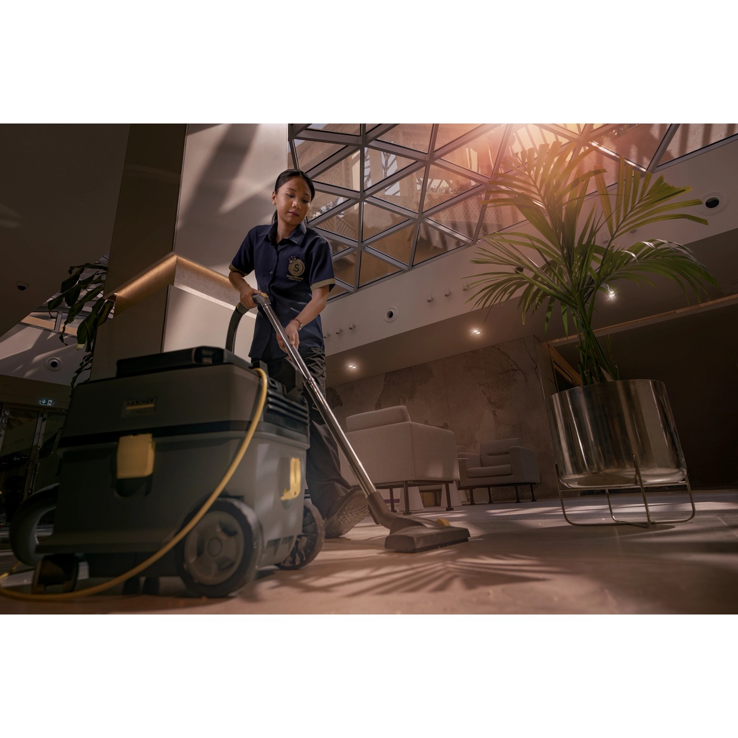 Kärcher Staubsauger T 10/1 ADV mit Beutel & Kabel 585 W_12