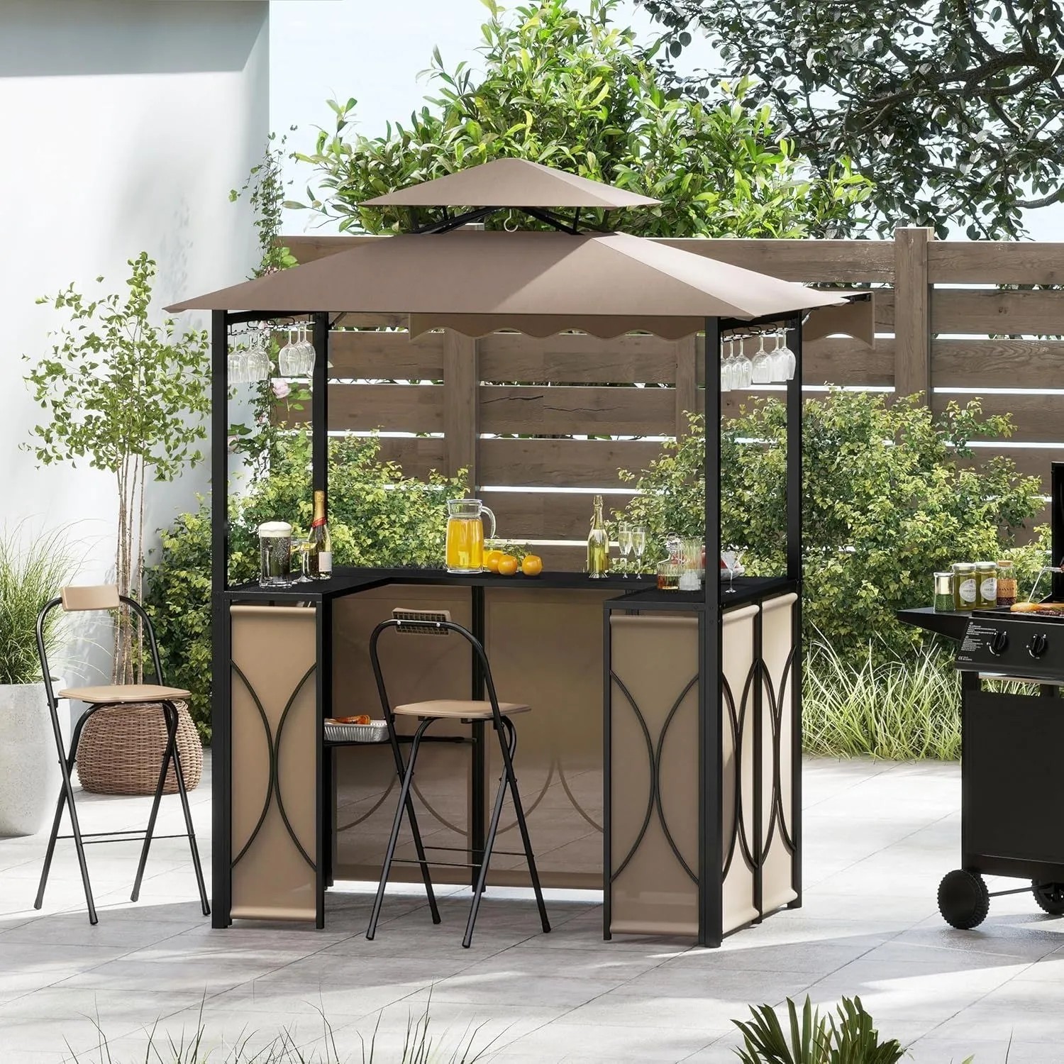 Costway Grillpavillon mit Bar, 2 Hockern und Doppeldach in Braun.