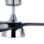 Energiespar Deckenventilator Bronx mit LED, Chrom-Gehäuse und schwarzen Flügeln.