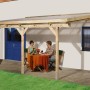 Weka Terrassenüberdachung Größe 2: Holzkonstruktion mit transparentem Dach, Paar sitzt am Tisch.